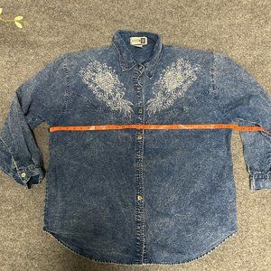 Club Z Cotton Denim Shacket Embroidered  Button Size 2X/20-22